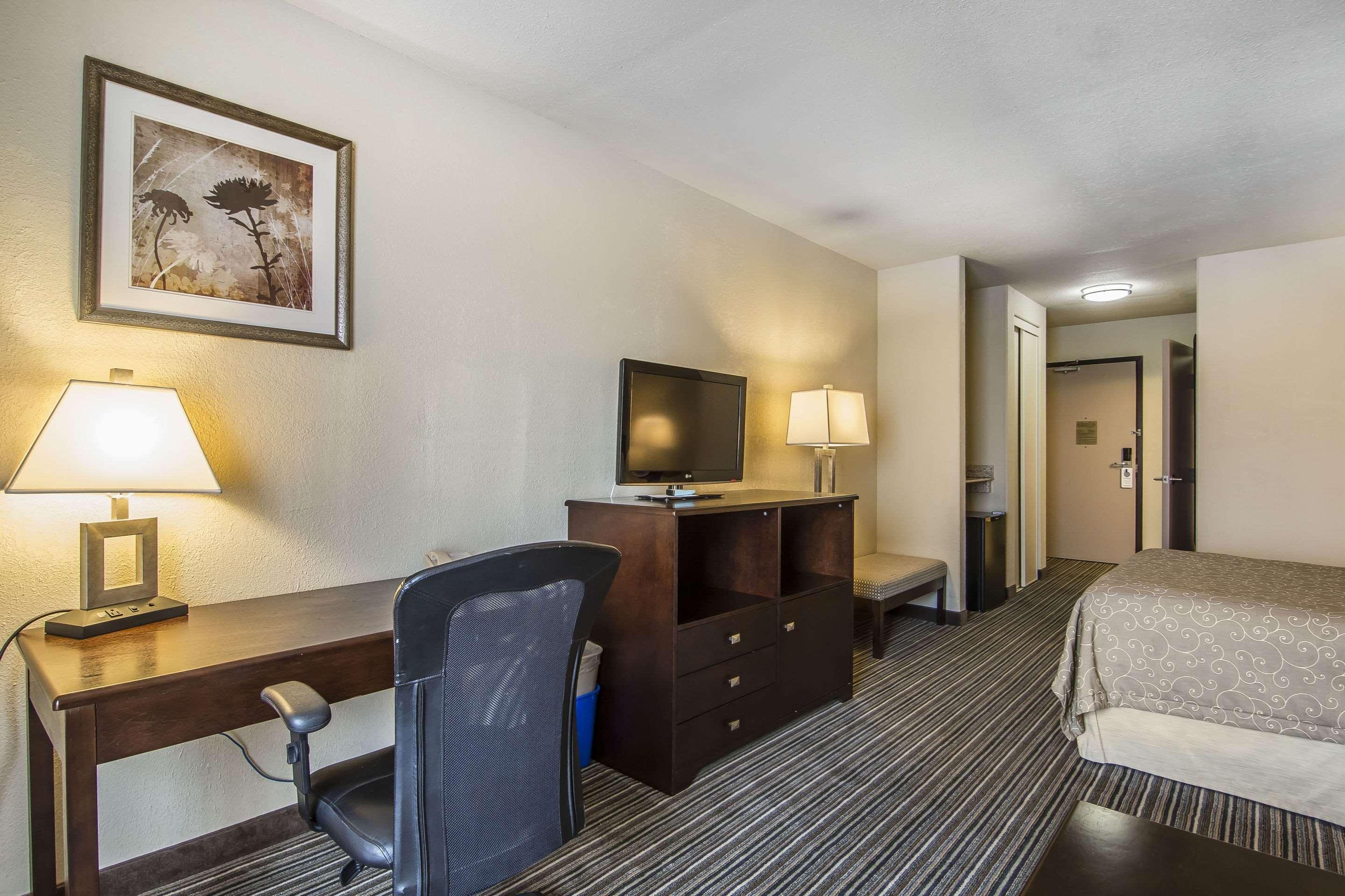 Quality Inn & Suites Yorkton Dış mekan fotoğraf