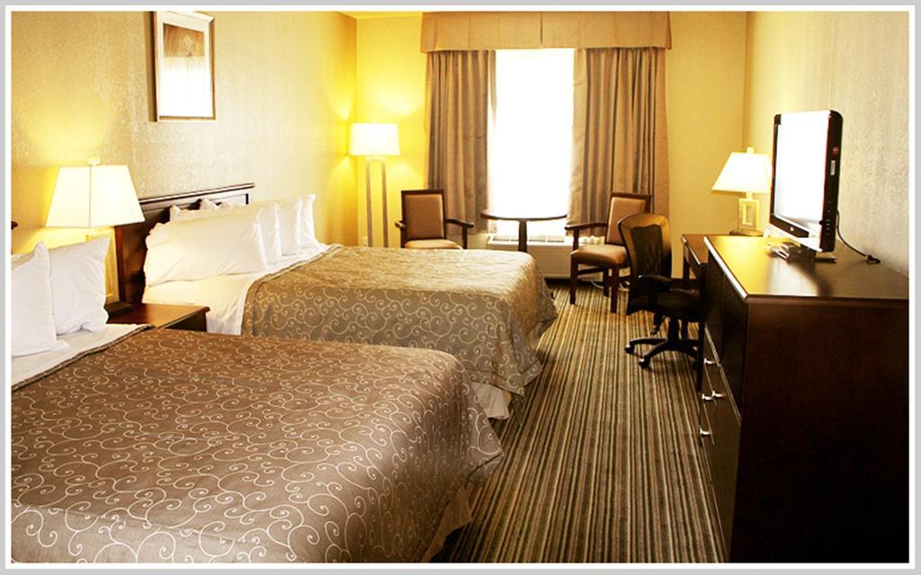 Quality Inn & Suites Yorkton Dış mekan fotoğraf