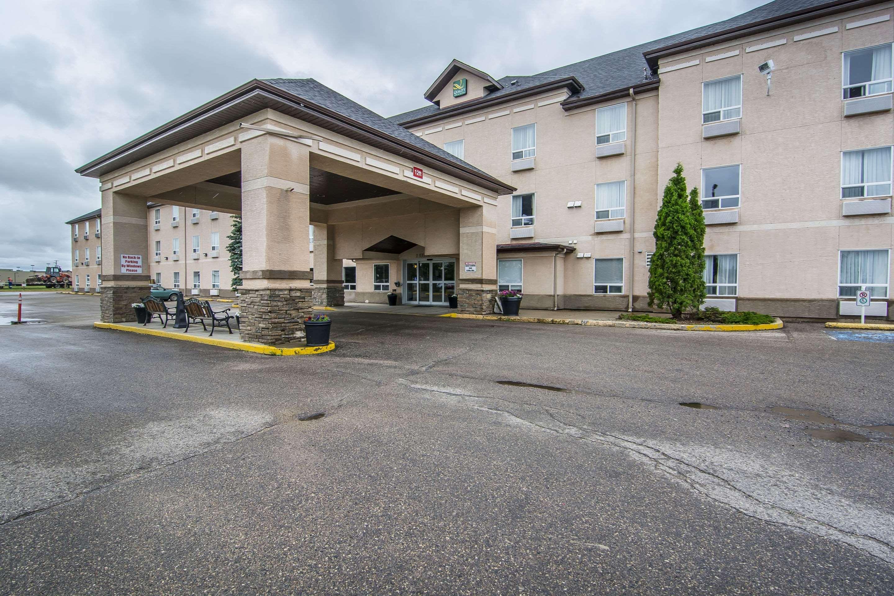 Quality Inn & Suites Yorkton Dış mekan fotoğraf