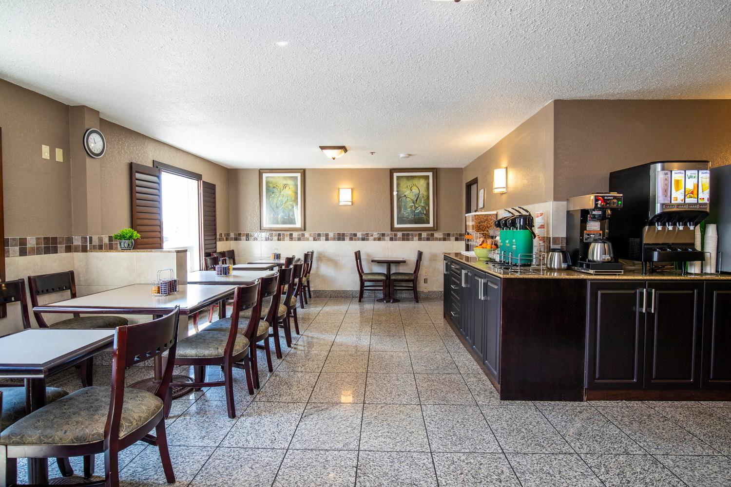 Quality Inn & Suites Yorkton Dış mekan fotoğraf