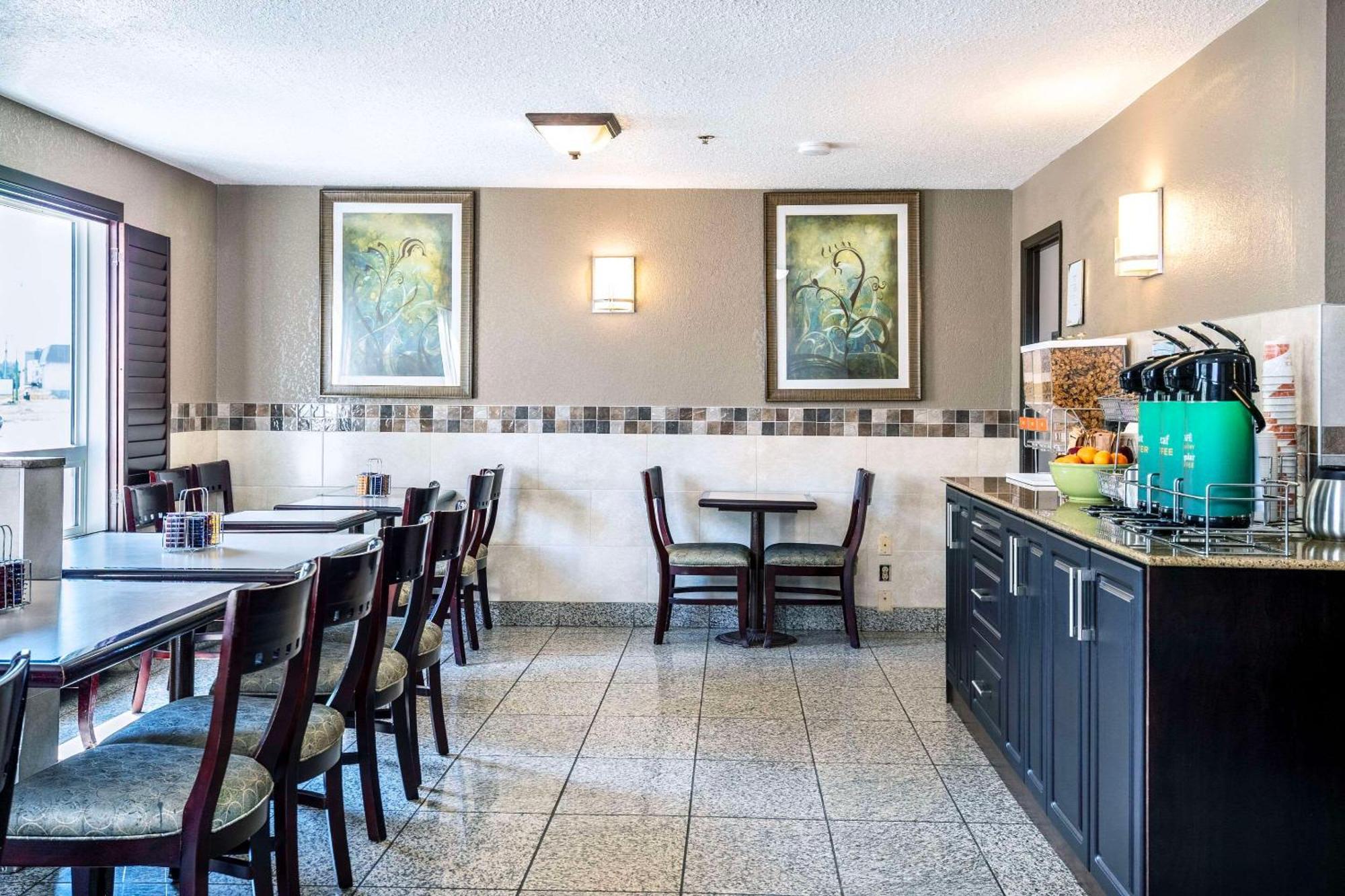 Quality Inn & Suites Yorkton Dış mekan fotoğraf